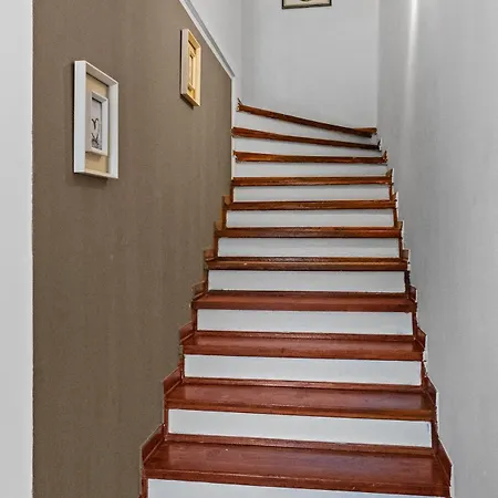 Holiday home Maritone *