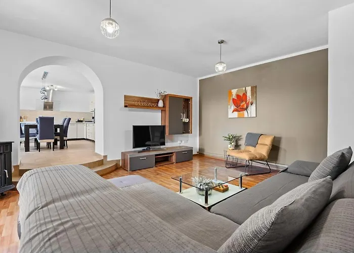 Holiday home Maritone Stokovci