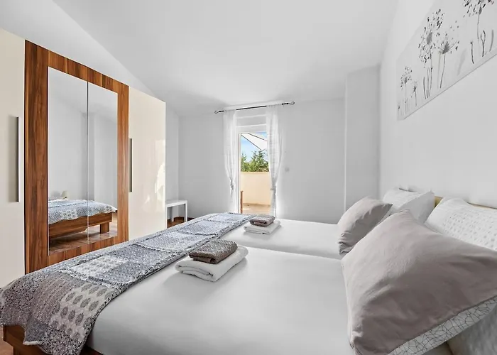 Holiday home Maritone Stokovci